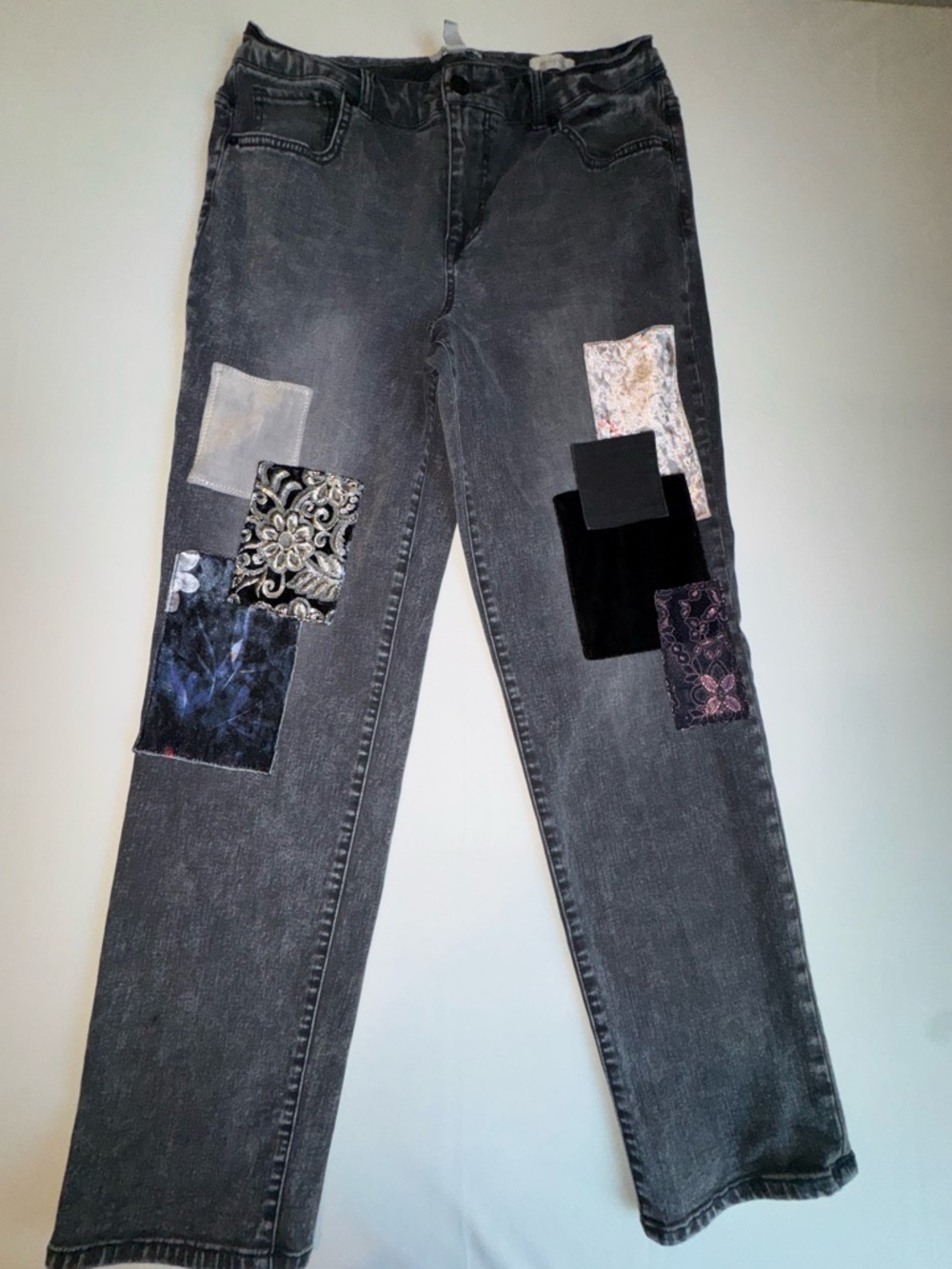 LOGO by Lori Goldstein
Womens Boyfriend
Patchwork Gray Black Denim
Jeans 10 Tall
